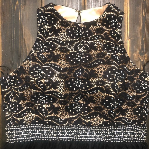 Nina Canacci Enchanting High Neck Sleeveless Black Ball Gown Dress #1247 Size 18 - Picture 7 of 11